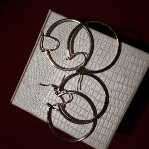 Earrings Easter Special. ❄